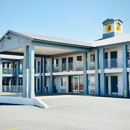 Super 8 By Wyndham Van Horn Motel Exterior photo